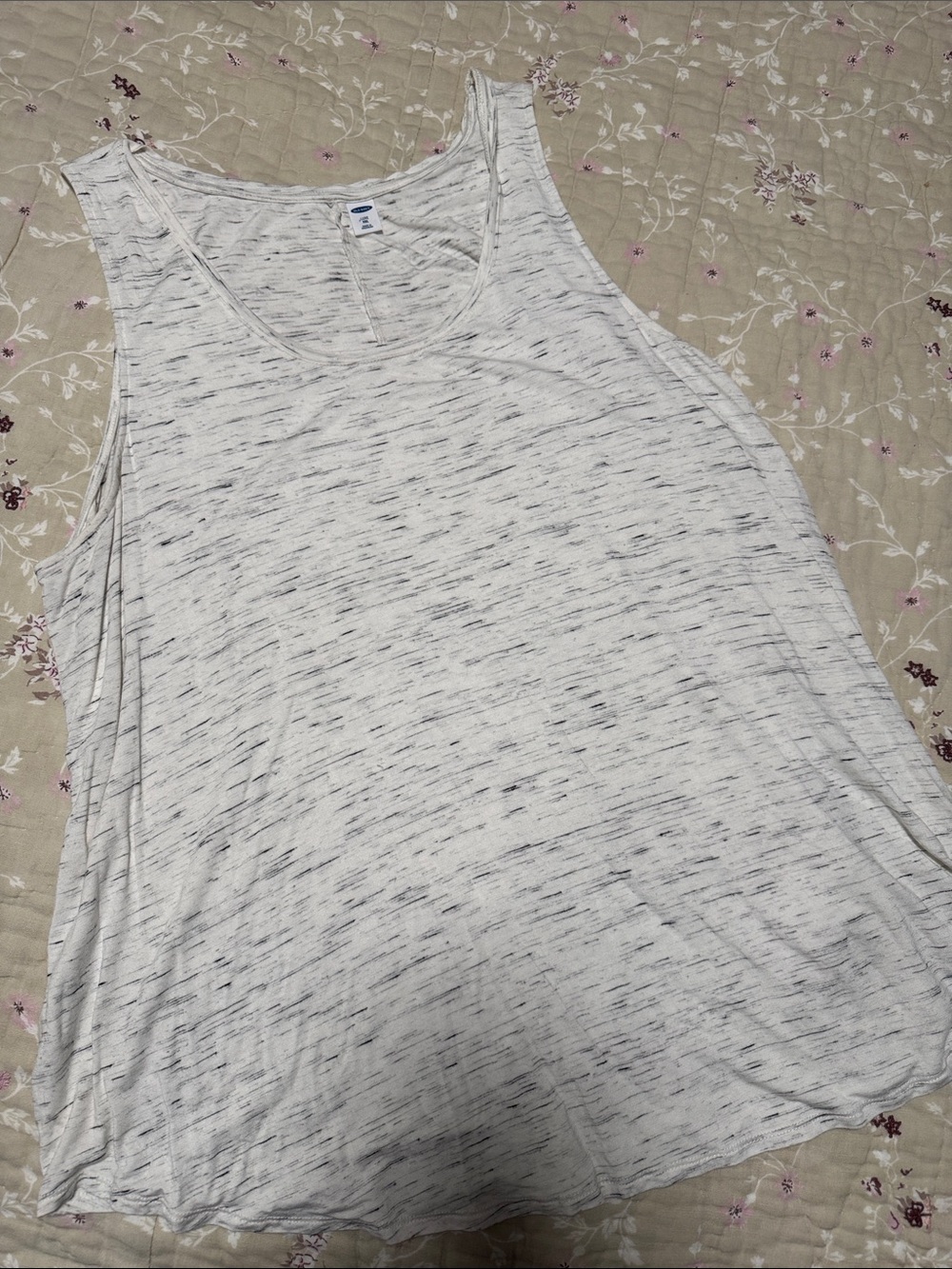 Old Navy White Heathered Scoop Neck Tank